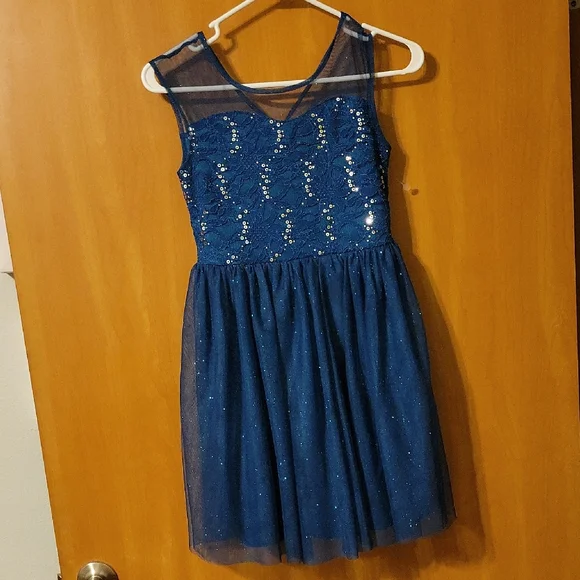 Speechless | Dresses | Speechless Size 2 Glitter Dress | Poshmark